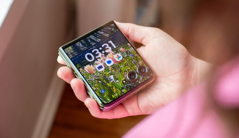 Motorola Razr Plus 2024